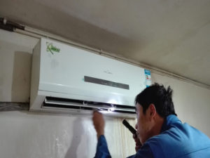 滴道格力空调电话是多少